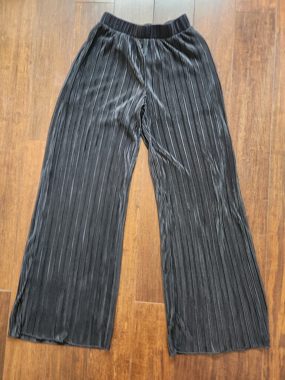 Women's Wide Leg Metallic Black Stretchy Pleated Pants Size Small